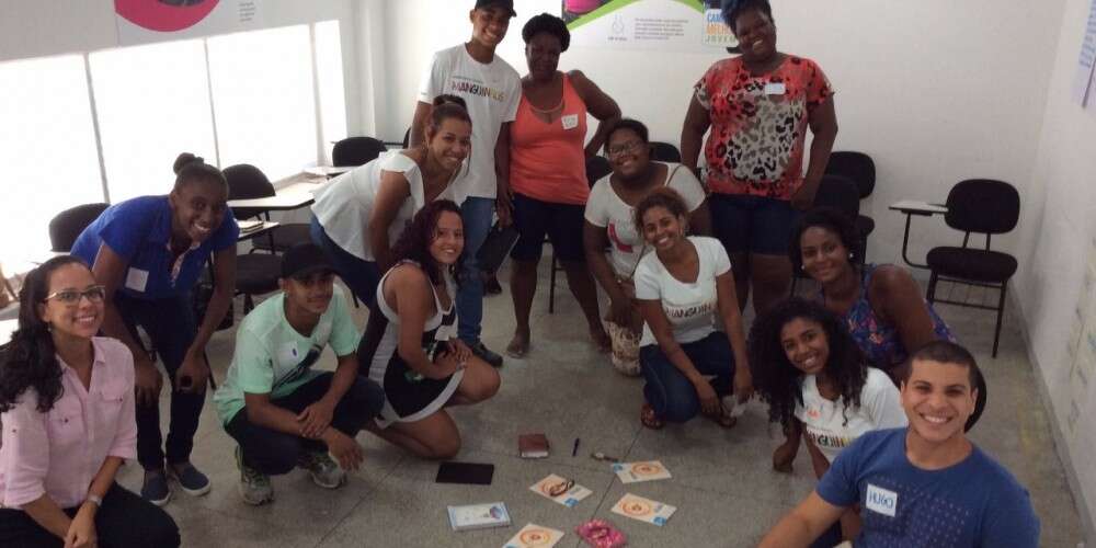 Jovens de comunidades da periferia do Rio participam de capacitação do Geração Empreendedora