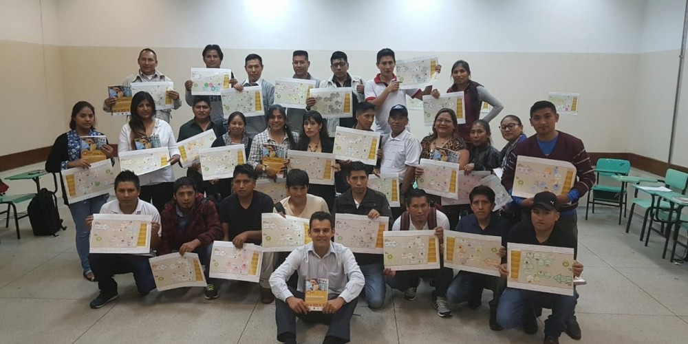 28 empreendedores imigrantes participam da formatura do Programa Tecendo Sonhos em parceria com a Organização Internacional do Trabalho e CAMI