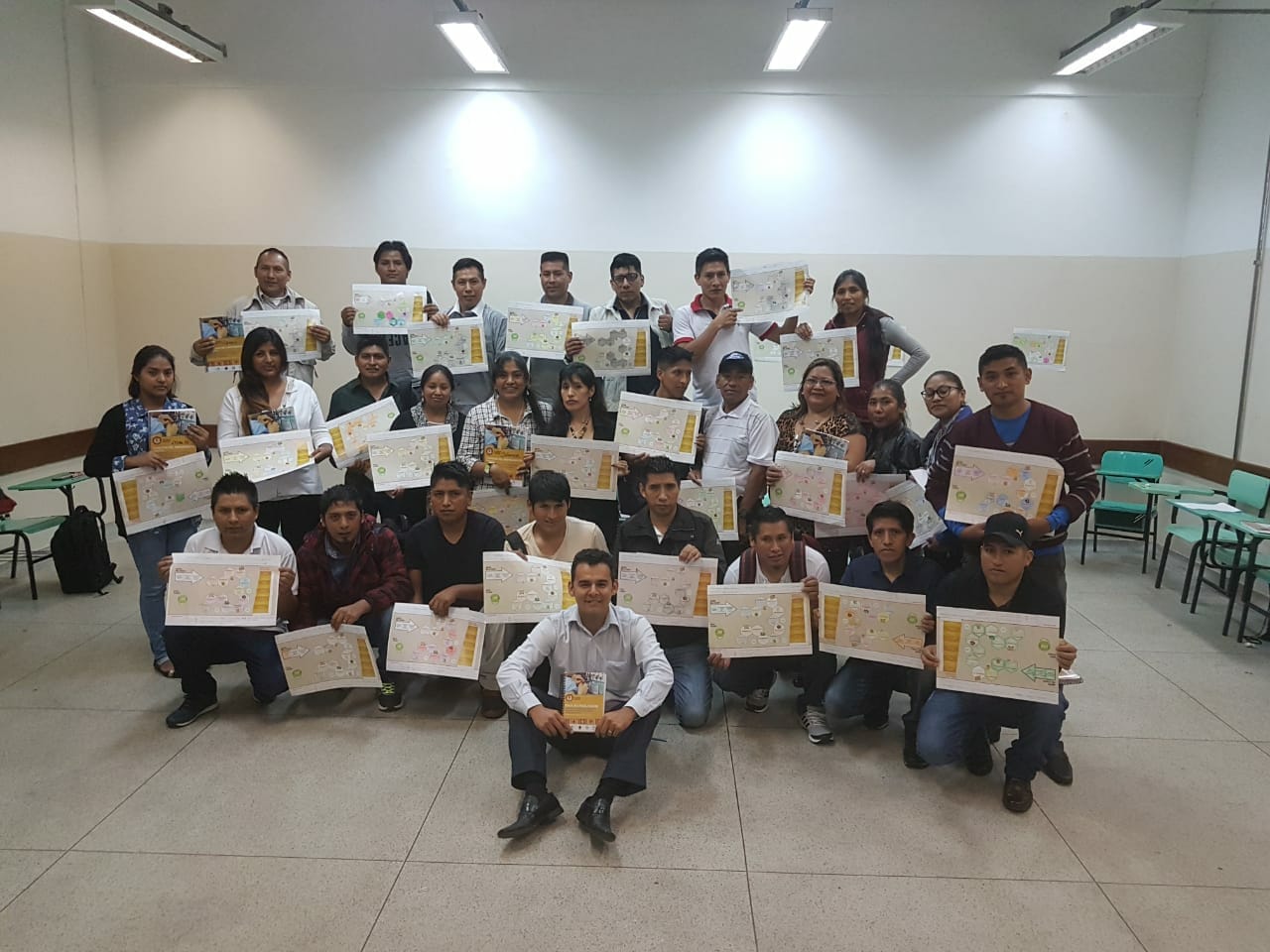 28 empreendedores imigrantes participam da formatura do Programa Tecendo Sonhos em parceria com a Organização Internacional do Trabalho e CAMI