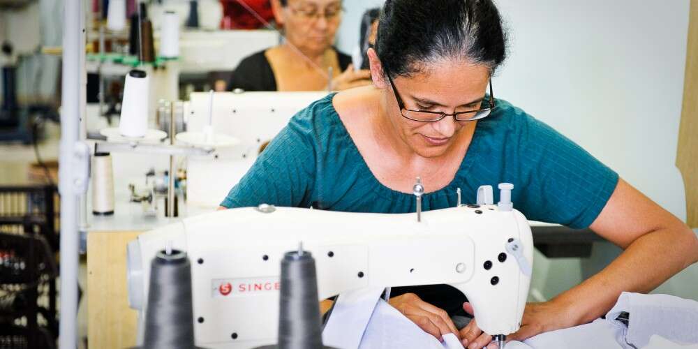 Em parceria com o Instituto Lojas Renner, a Aliança Empreendedora abre edital de organizações aliadas em 4 cidades