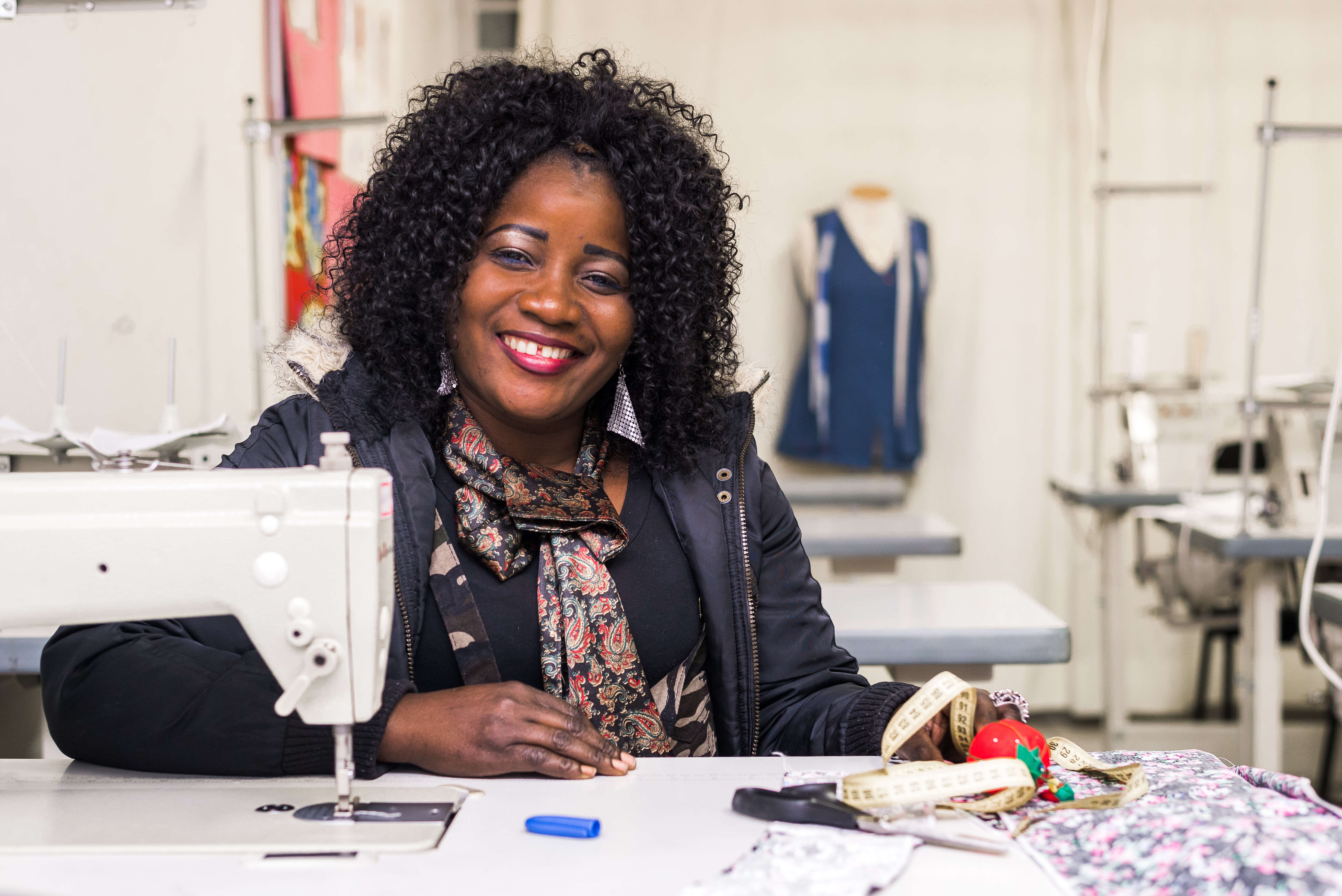 Edital Empreendedoras da Moda: conheça as organizações selecionadas para apoiar microempreendedores da área da costura